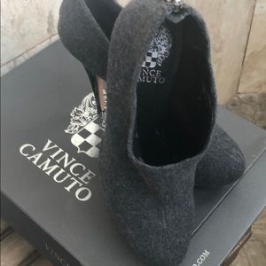 Vince camuto-chinchilla/black/flannel/ patent
